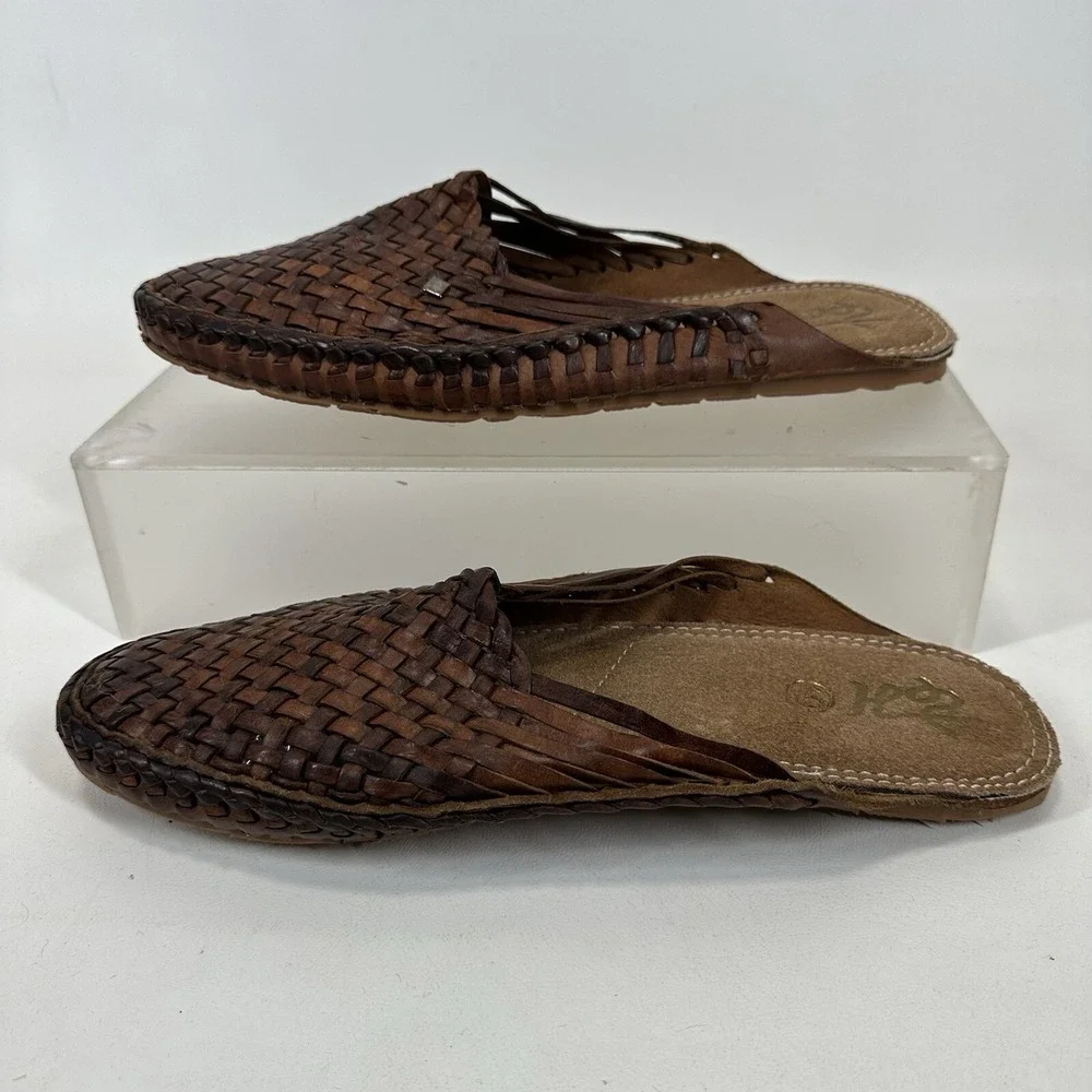 Desi Hangover slide shoes loafers Perforated brown leather men's size 10